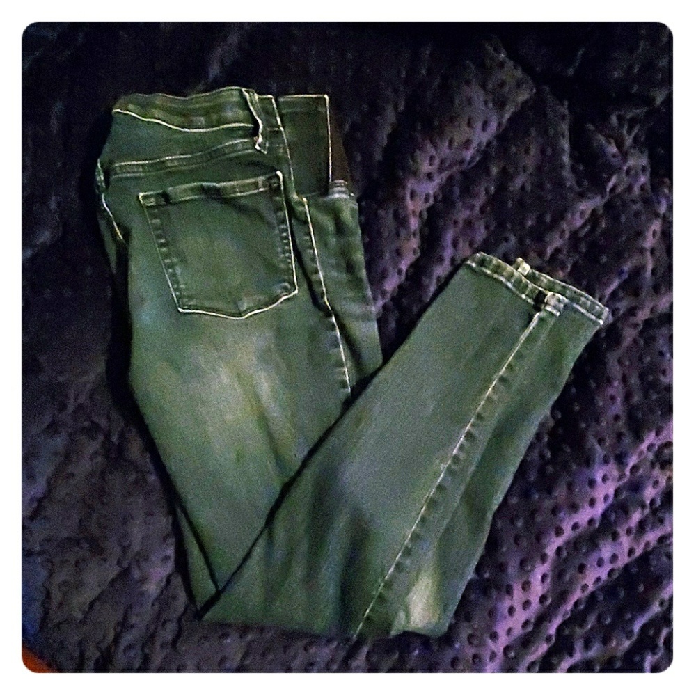 Maternity jeans